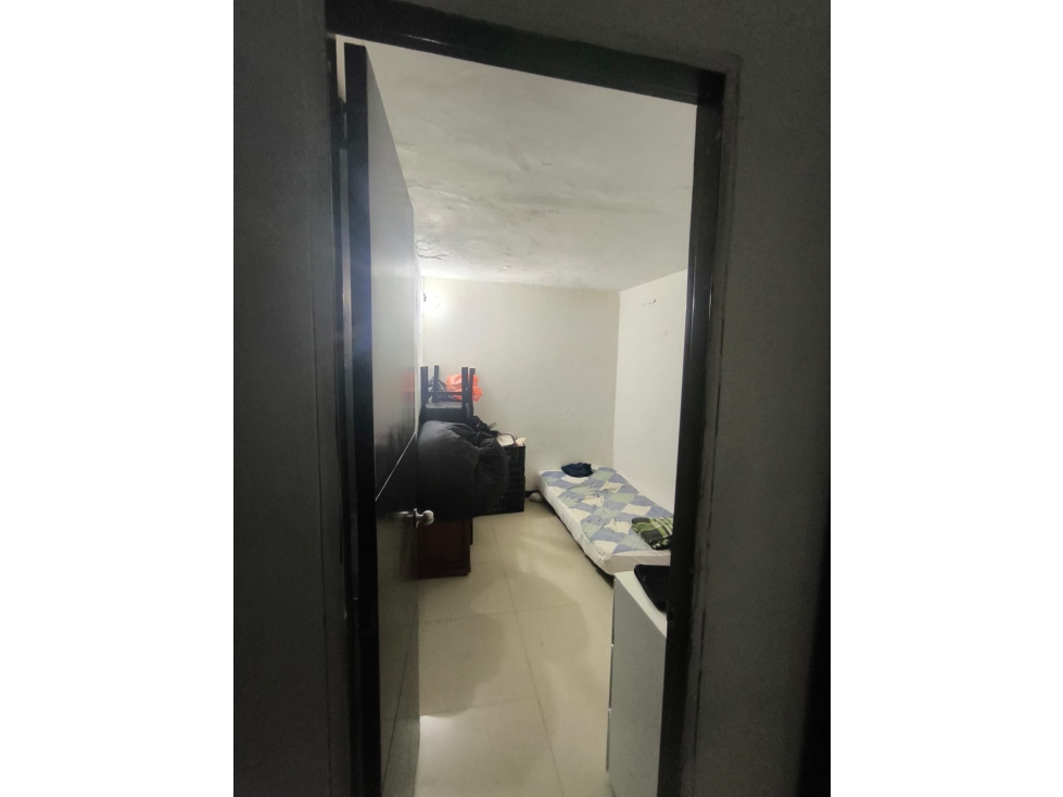 Apartamento en venta en La Milagrosa, Medellín · foto 12 de 19