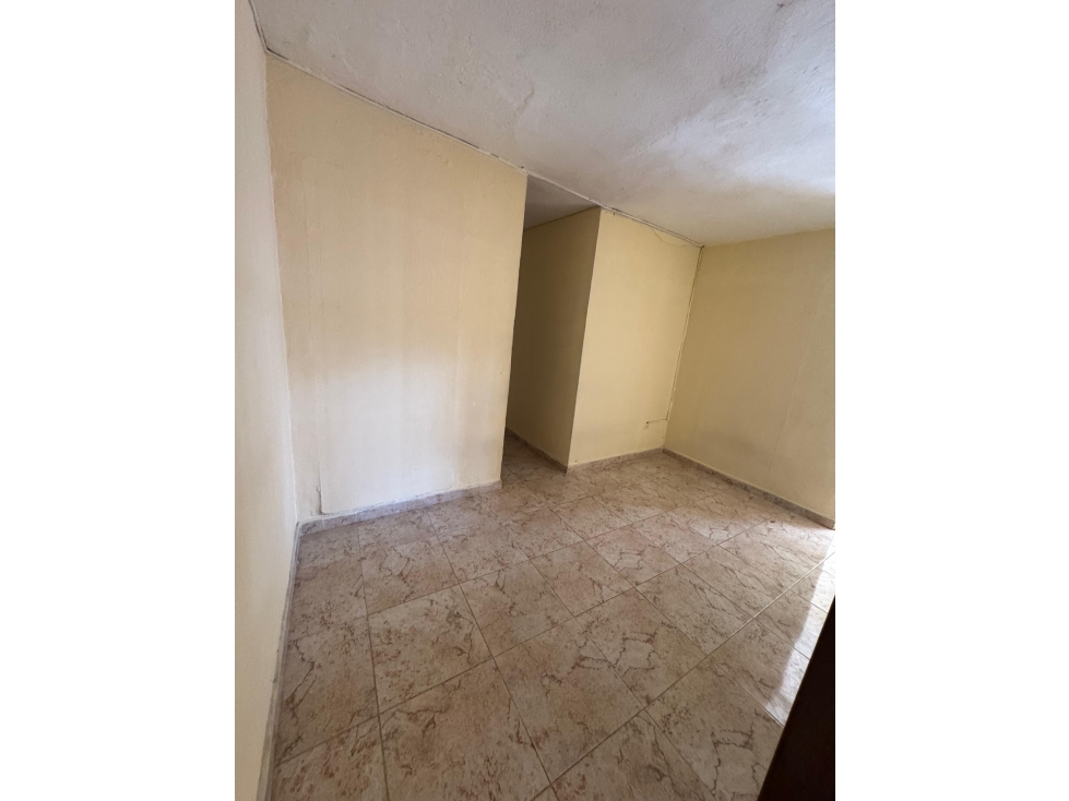 Apartamento en venta en La Milagrosa, Medellín · foto 18 de 19
