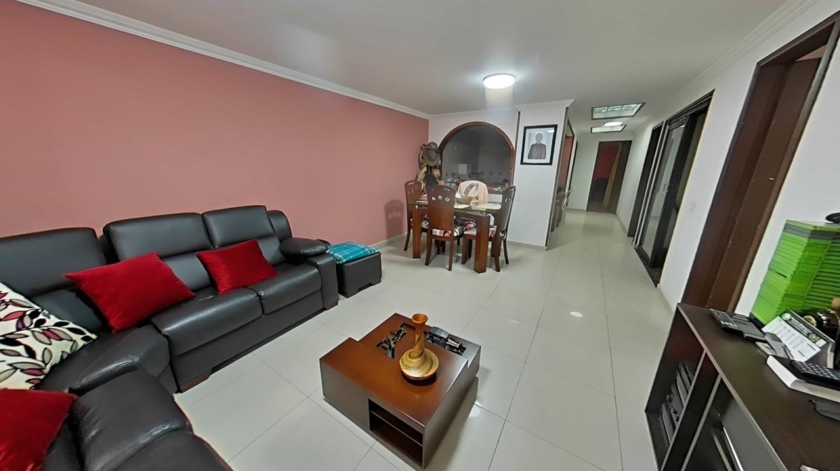 Casa en venta en Pradera Norte, Bogotá · foto 18 de 24