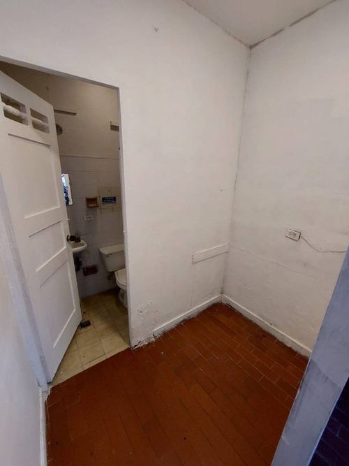Local en venta en Laureles, Medellín, 37 m² · foto 5 de 6