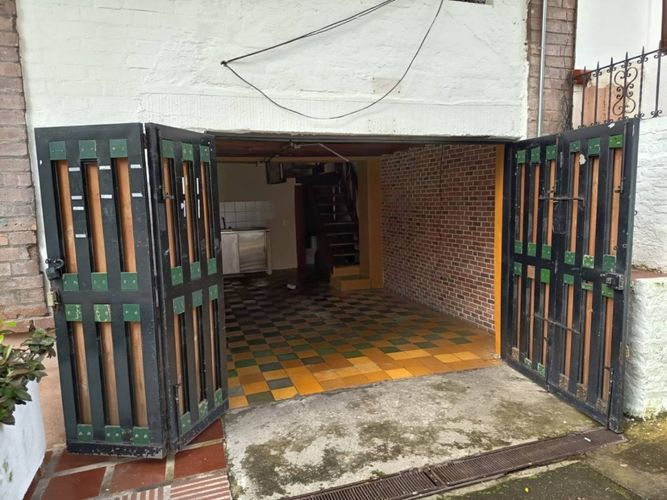 Local en arriendo en San Antonio, Cali, 38 m² · foto 3 de 9