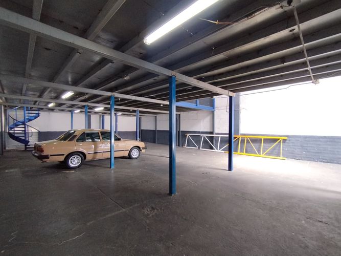 Bodega en arriendo en San Fernando, Itagüí, 890 m² · foto 12 de 14