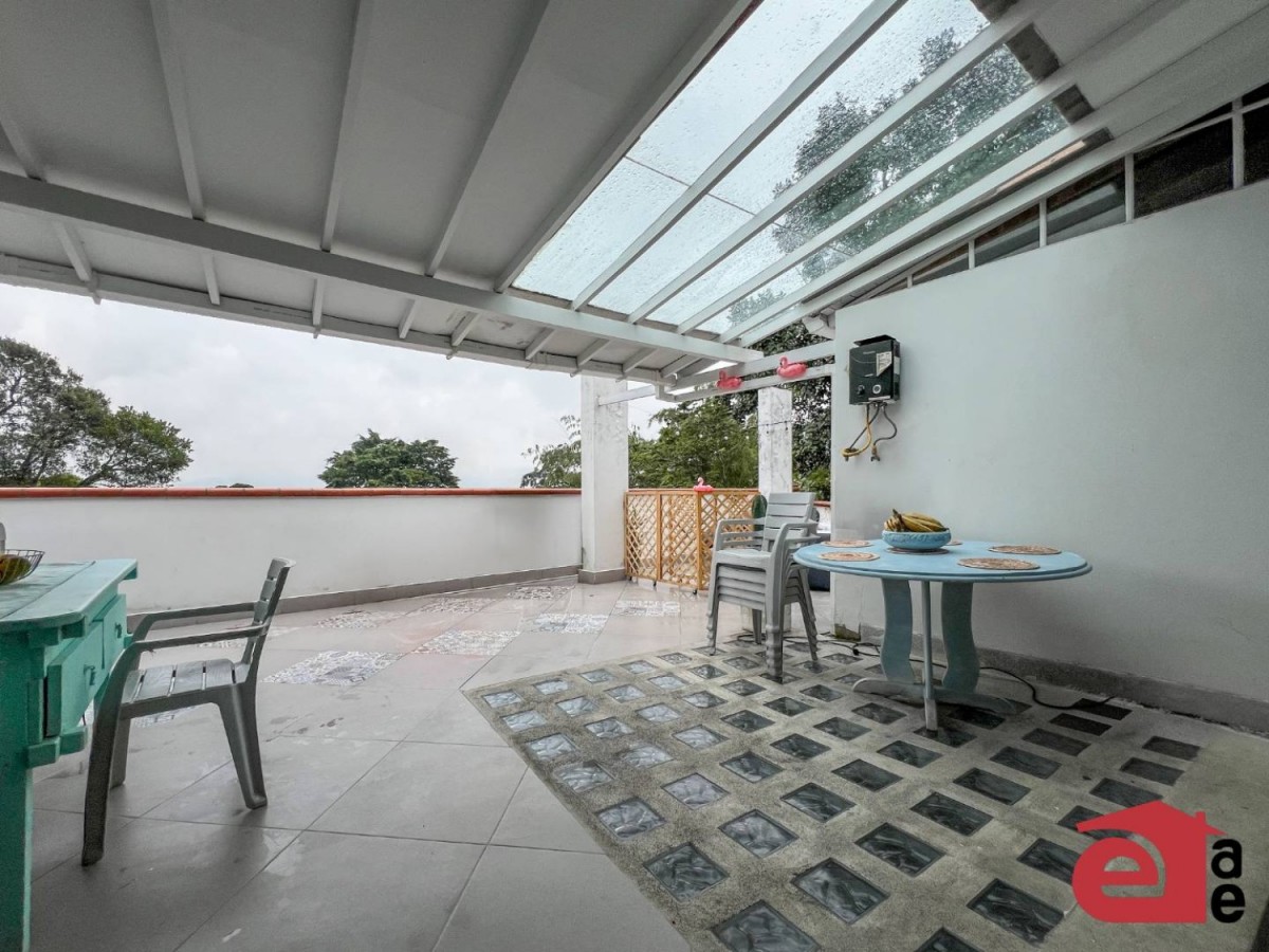 3BR House in Loma del Esmeraldal (145 m²) - 4