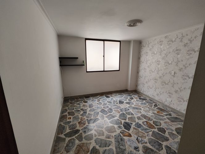 Apartamento de 3 alcobas en arriendo en Laureles, Medellín, 130 m² · foto 10 de 15