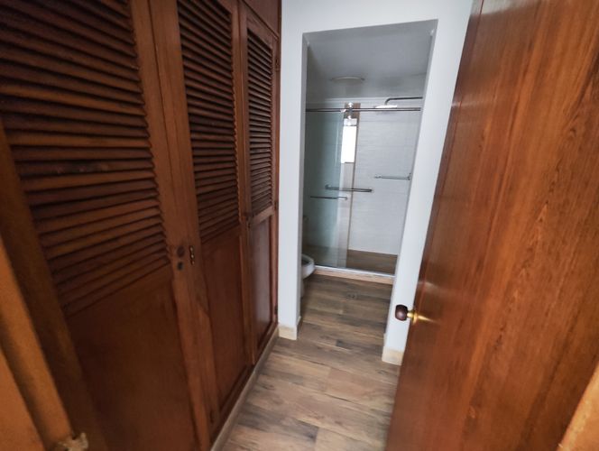 Apartamento de 3 alcobas en arriendo en Laureles, Medellín, 130 m² · foto 14 de 15