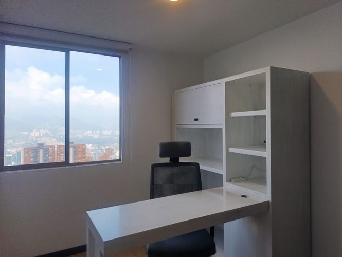 Apartamento de 2 alcobas en arriendo en El Poblado, Medellín, 76 m² · foto 15 de 17