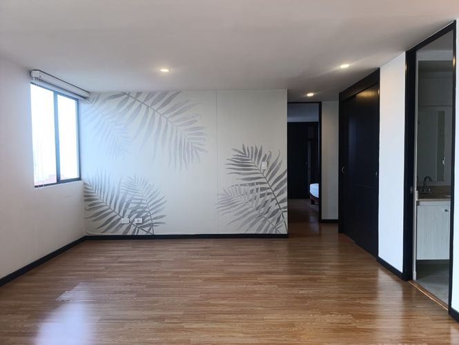 Apartamento de 2 alcobas en arriendo en El Poblado, Medellín, 76 m² · foto 4 de 17