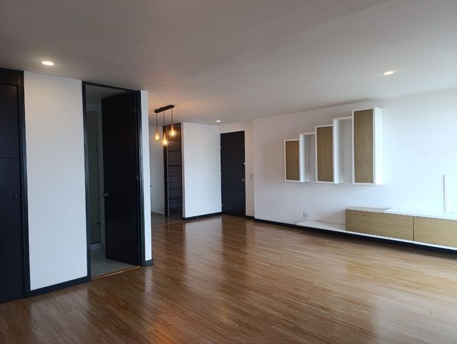 Apartamento de 2 alcobas en arriendo en El Poblado, Medellín, 76 m² · foto 10 de 17