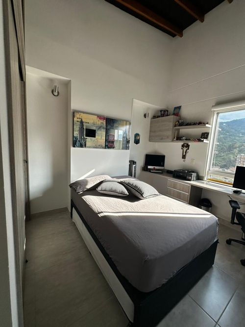 Apartamento de 4 alcobas en venta en El Salado, Envigado, 152 m² · foto 13 de 16