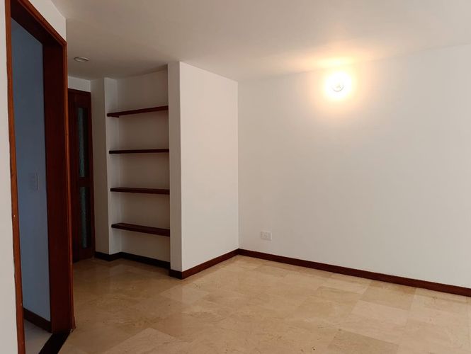 Apartamento de 2 alcobas en arriendo en San Lucas, Medellín, 80 m² · foto 9 de 16