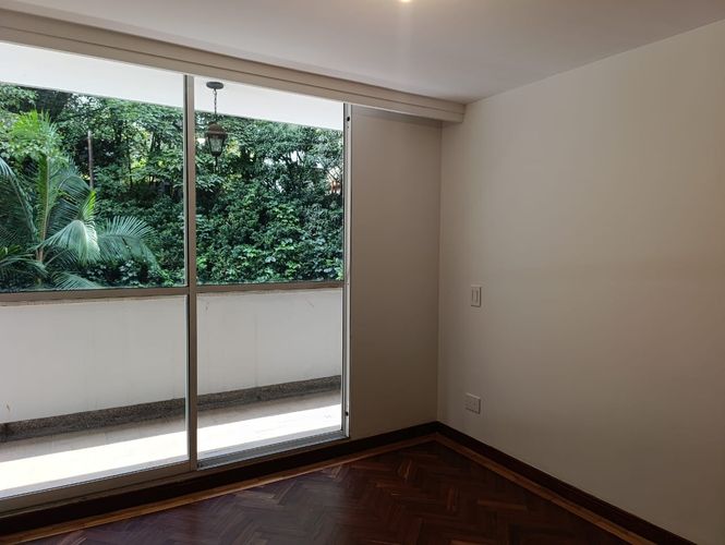 Apartamento de 2 alcobas en arriendo en San Lucas, Medellín, 80 m² · foto 3 de 16
