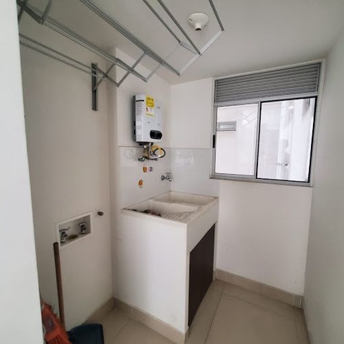 Apartamento de 3 alcobas en venta en Valle Del Lili, Cali, 98 m² · foto 10 de 24