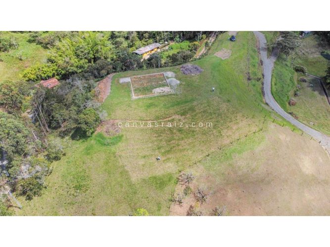 Lote en venta en Guayabito, Rionegro, 19000 m² · foto 4 de 11