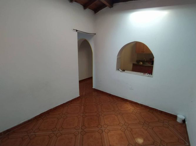Edificio en venta en Manrique Central, Medellín, 272 m² · foto 10 de 10