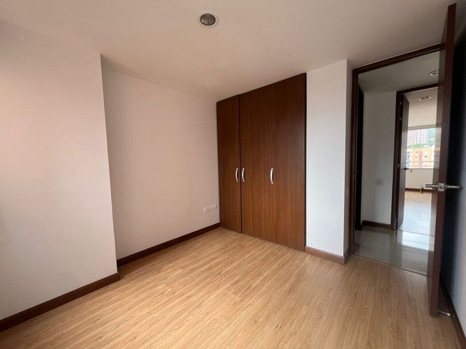 Apartamento de 3 alcobas en arriendo en Cumbres, Envigado, 102 m² · foto 11 de 17