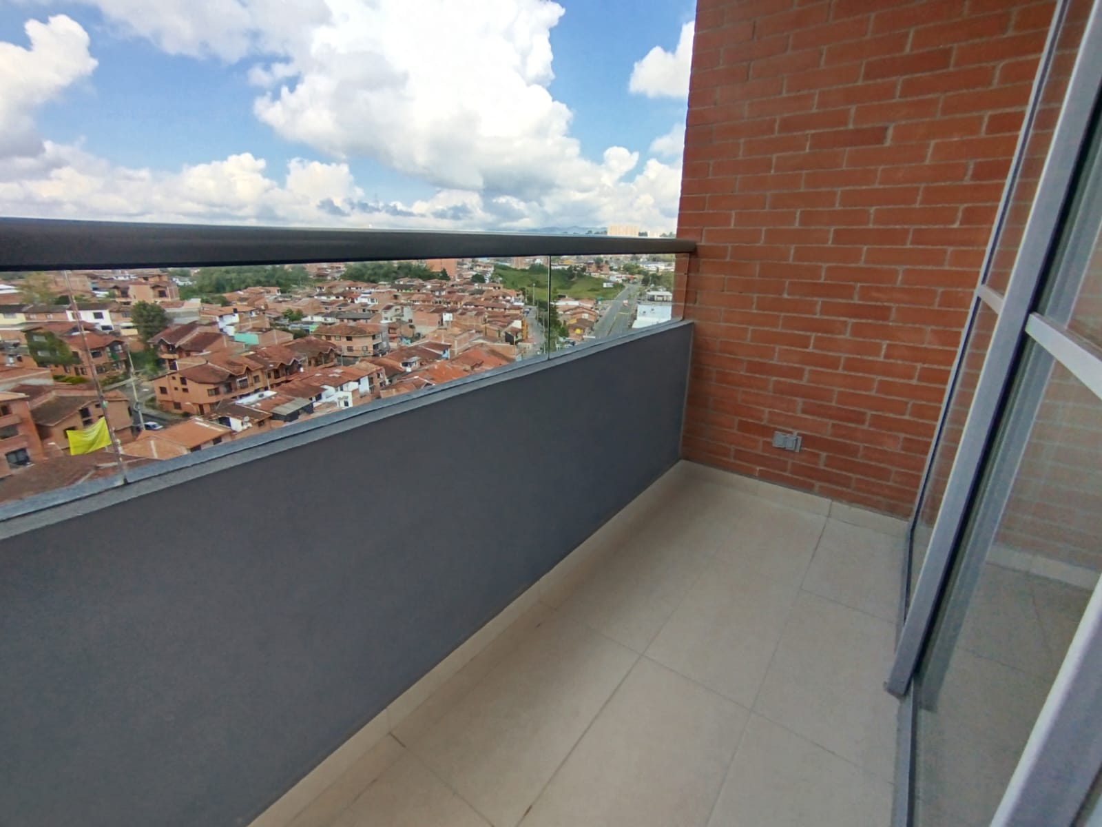 Apartamento en arriendo en Centro, Rionegro · foto 7 de 18