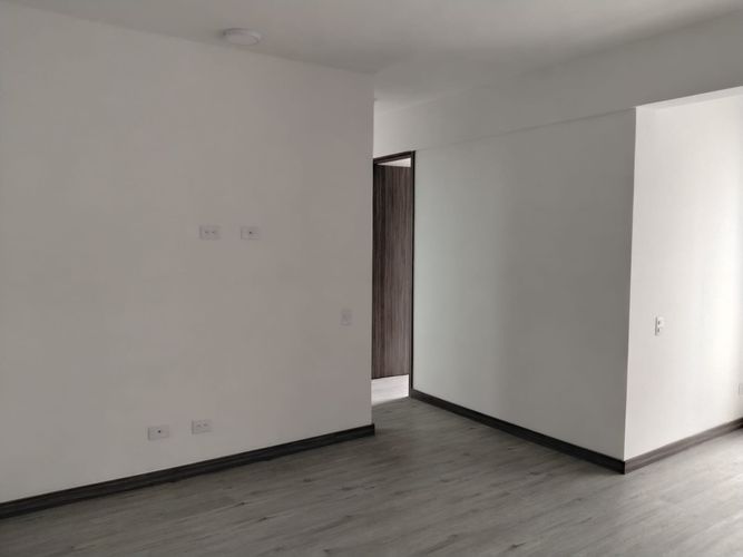 Apartamento de 3 alcobas en arriendo en La Florida, Medellín, 76 m² · foto 7 de 18
