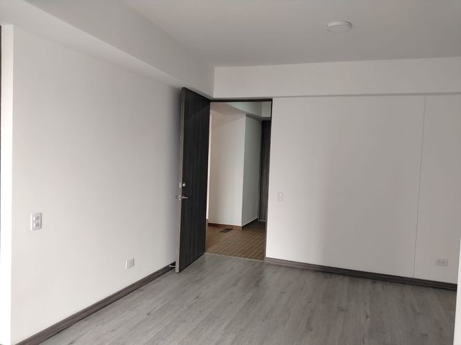 Apartamento de 3 alcobas en arriendo en La Florida, Medellín, 76 m² · foto 11 de 18