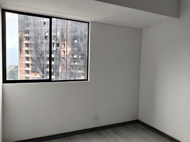 Apartamento de 3 alcobas en arriendo en La Florida, Medellín, 76 m² · foto 15 de 18