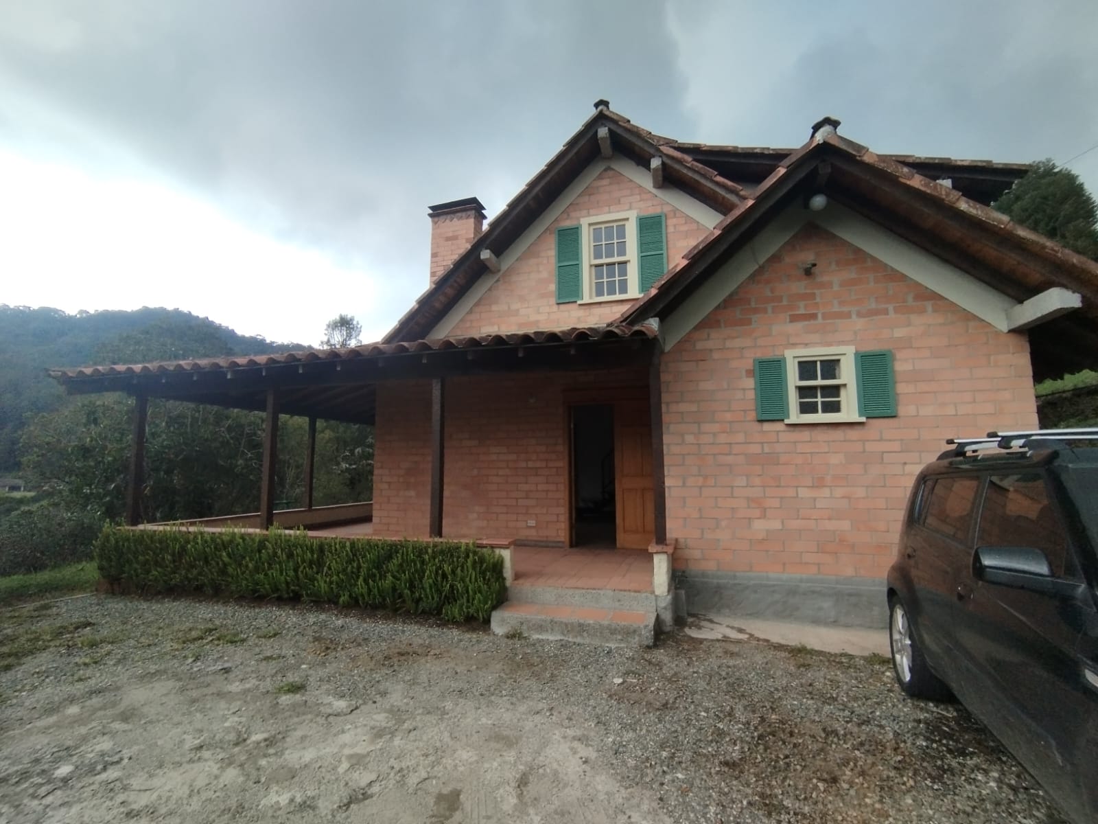 3BR House in Vía Las Palmas (3040 m²)