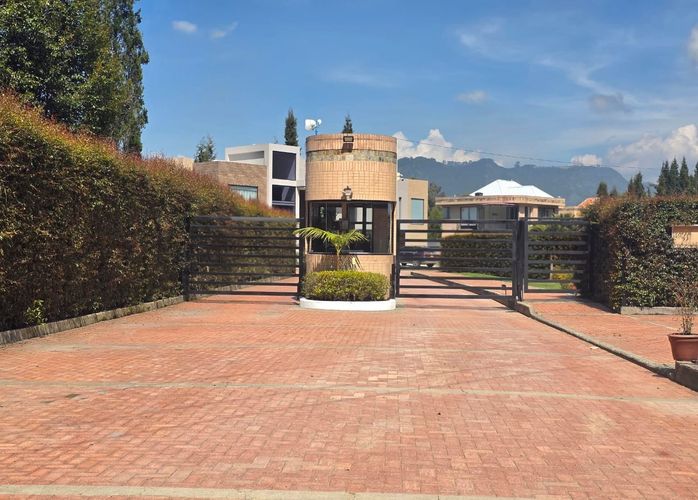 Lote en venta en Hatogrande, Sopó, 1014 m² · foto 4 de 17