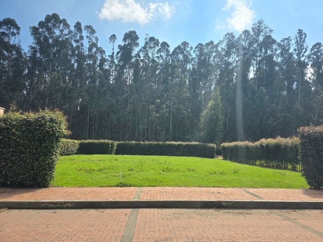 Lote en venta en Hatogrande, Sopó, 1014 m² · foto 7 de 17