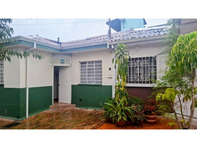 Casa de 4 alcobas en venta en Barrios Unidos, Bogotá, 96 m² · foto 2 de 16