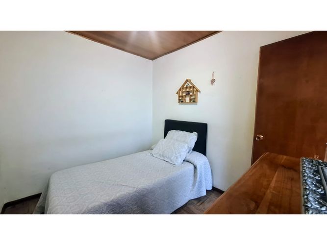 Casa de 4 alcobas en venta en Barrios Unidos, Bogotá, 96 m² · foto 10 de 16