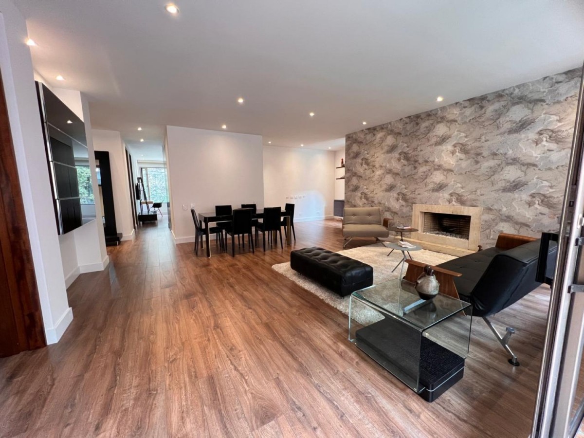 Apartamento en venta en Los Rosales, Bogotá · foto 4 de 15