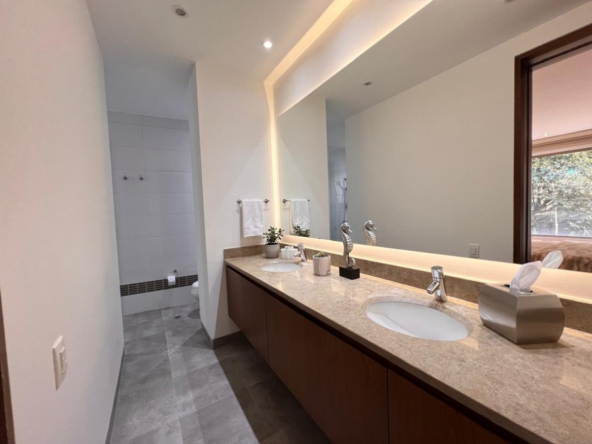 Apartamento en venta en Los Rosales, Bogotá · foto 9 de 15