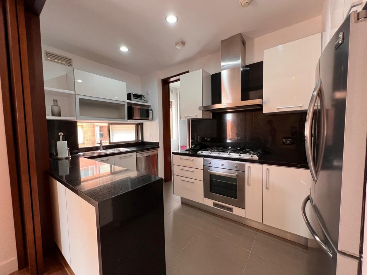 Apartamento en venta en Los Rosales, Bogotá · foto 13 de 15