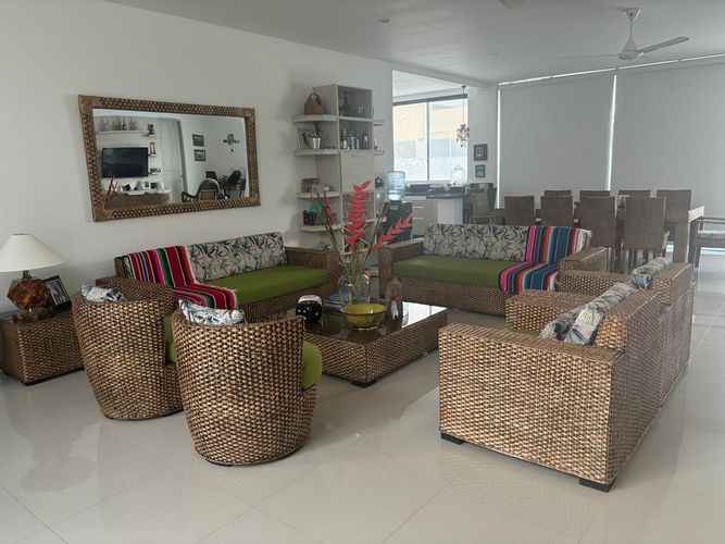 Casa de 3 alcobas en venta en Girardot, Girardot, 356 m² · foto 3 de 16