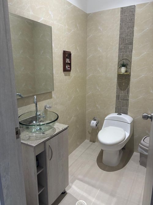 Casa de 3 alcobas en venta en Girardot, Girardot, 356 m² · foto 9 de 16