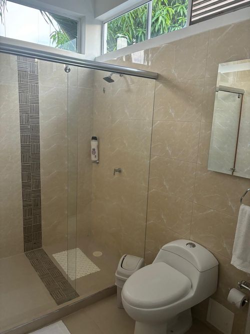 Casa de 3 alcobas en venta en Girardot, Girardot, 356 m² · foto 16 de 16
