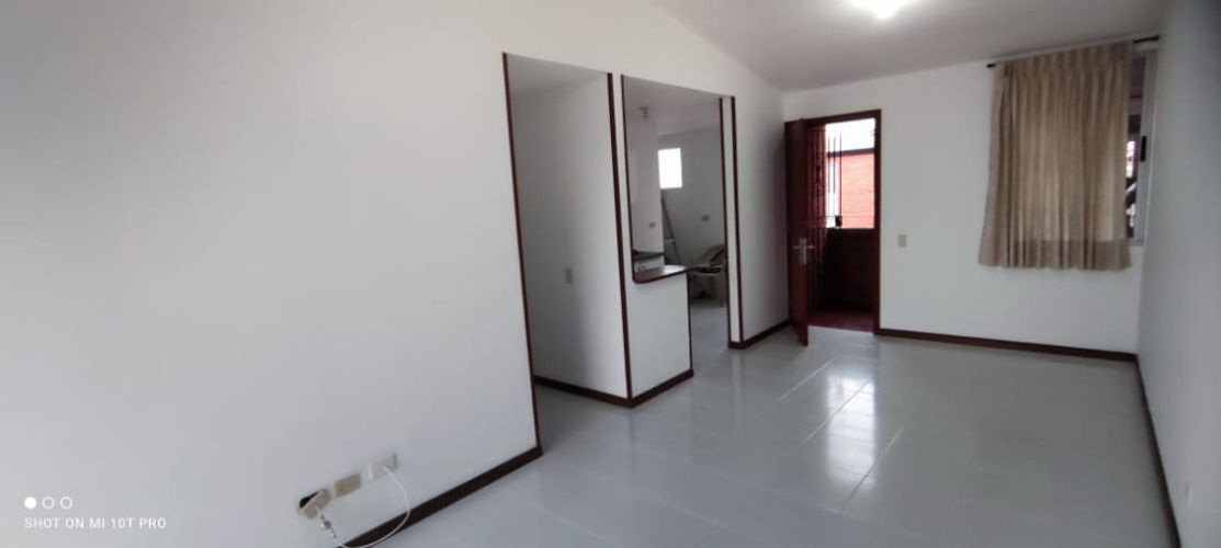 Apartamento de 3 alcobas en venta en Santa Anita, Cali, 73 m² · foto 5 de 19