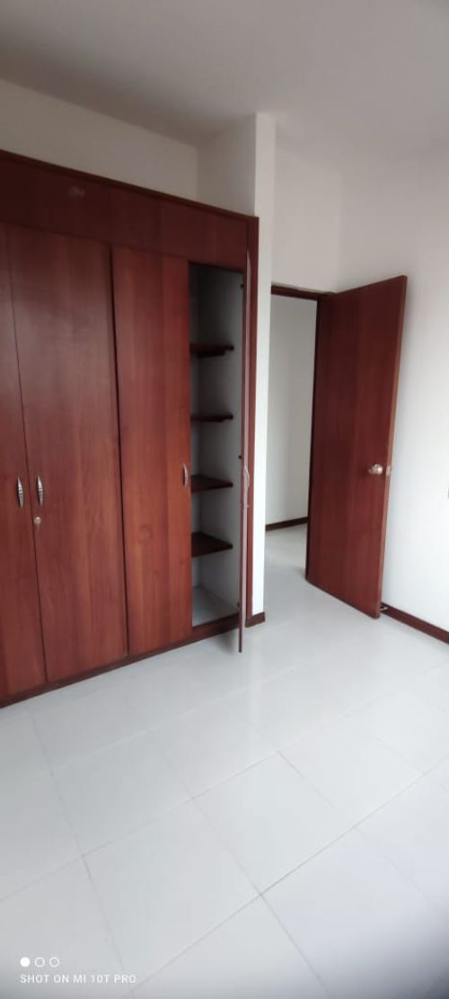 Apartamento de 3 alcobas en venta en Santa Anita, Cali, 73 m² · foto 13 de 19