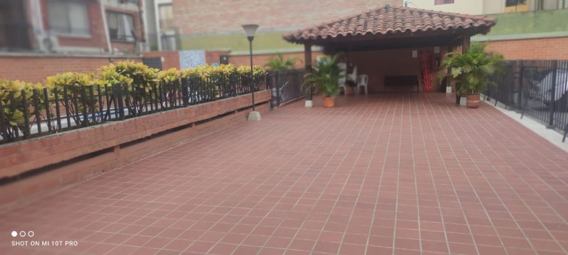 Apartamento de 3 alcobas en venta en Santa Anita, Cali, 73 m² · foto 19 de 19