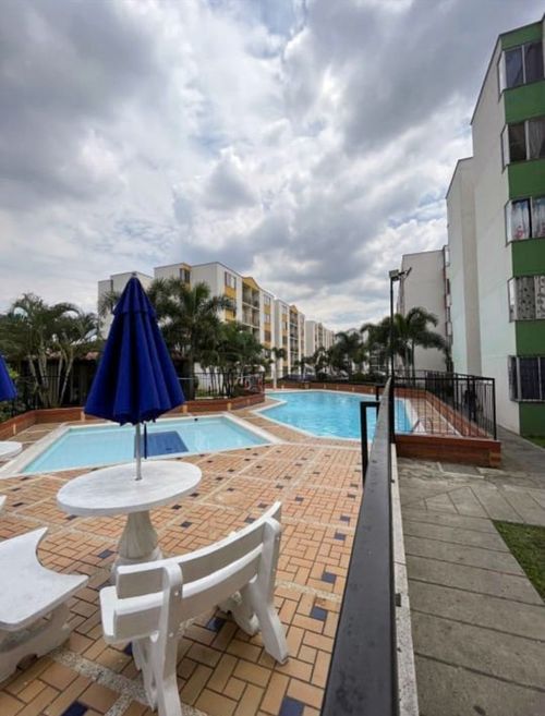 Apartamento de 3 alcobas en venta en Lourdes, Cali, 60 m² · foto 2 de 15