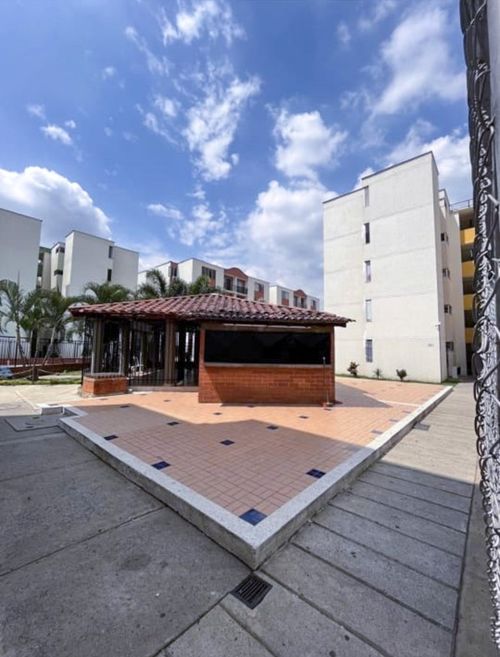 Apartamento de 3 alcobas en venta en Lourdes, Cali, 60 m² · foto 4 de 15