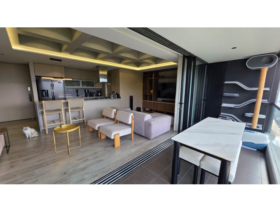 Apartamento en venta en Altos del poblado, Medellín [No disponible] 5