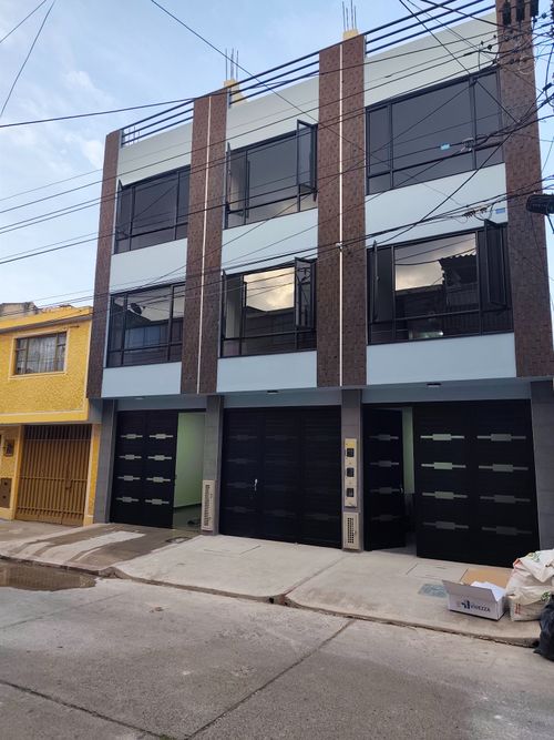 Casa en venta en Villa Elisa, Bogotá · foto 17 de 17