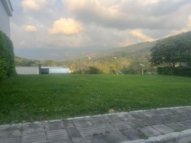 Lote en venta en Ruitoque Bajo, Girón, 357 m² · foto 4 de 24