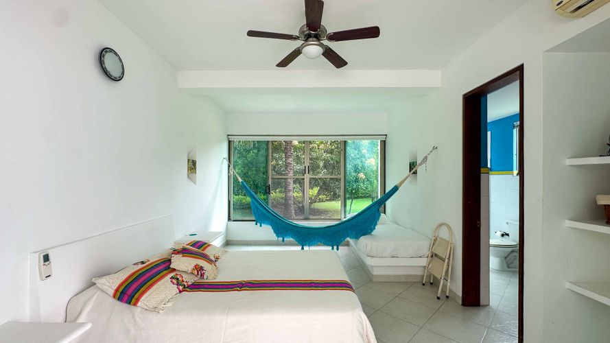 Casa de 4 alcobas en venta en Piamonte, Girardot, 429 m² · foto 17 de 24