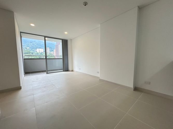 Apartamento de 3 alcobas en arriendo en La Aldea, La Estrella, 61 m² · foto 2 de 17