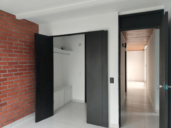 Apartamento en venta en El Poblado, Medellín · foto 13 de 18