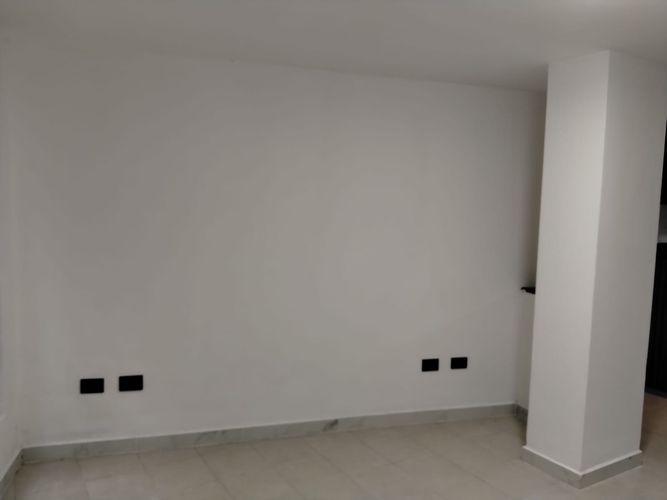 Apartamento de 2 alcobas en venta en El Poblado, Medellín, 68 m² · foto 11 de 15