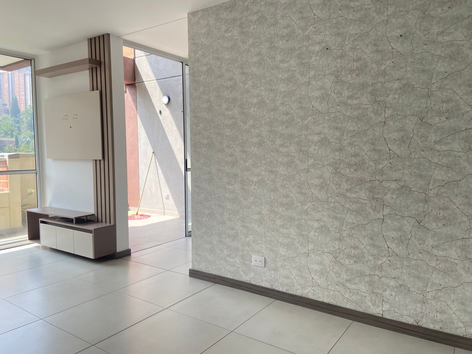 2BR Apartment in La florida (65 m²) for Sale - 2