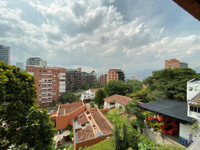 Apartamento de 3 alcobas en venta en Las Lomas, Medellín, 123 m² · foto 7 de 14