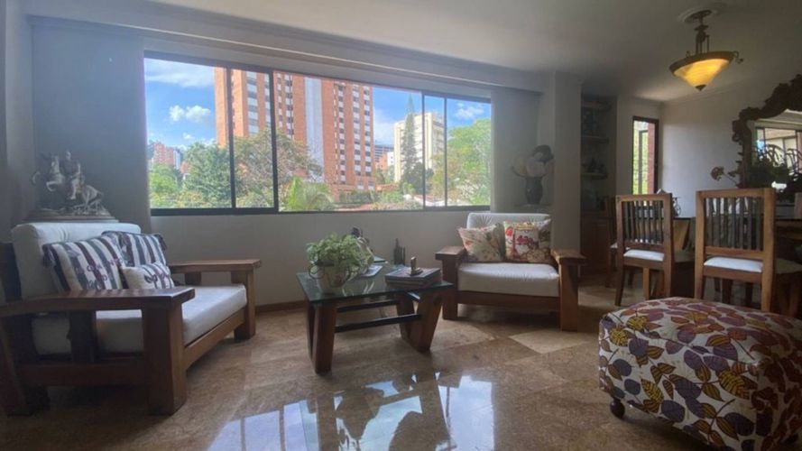 Apartamento de 3 alcobas en venta en Las Lomas, Medellín, 123 m² · foto 12 de 14