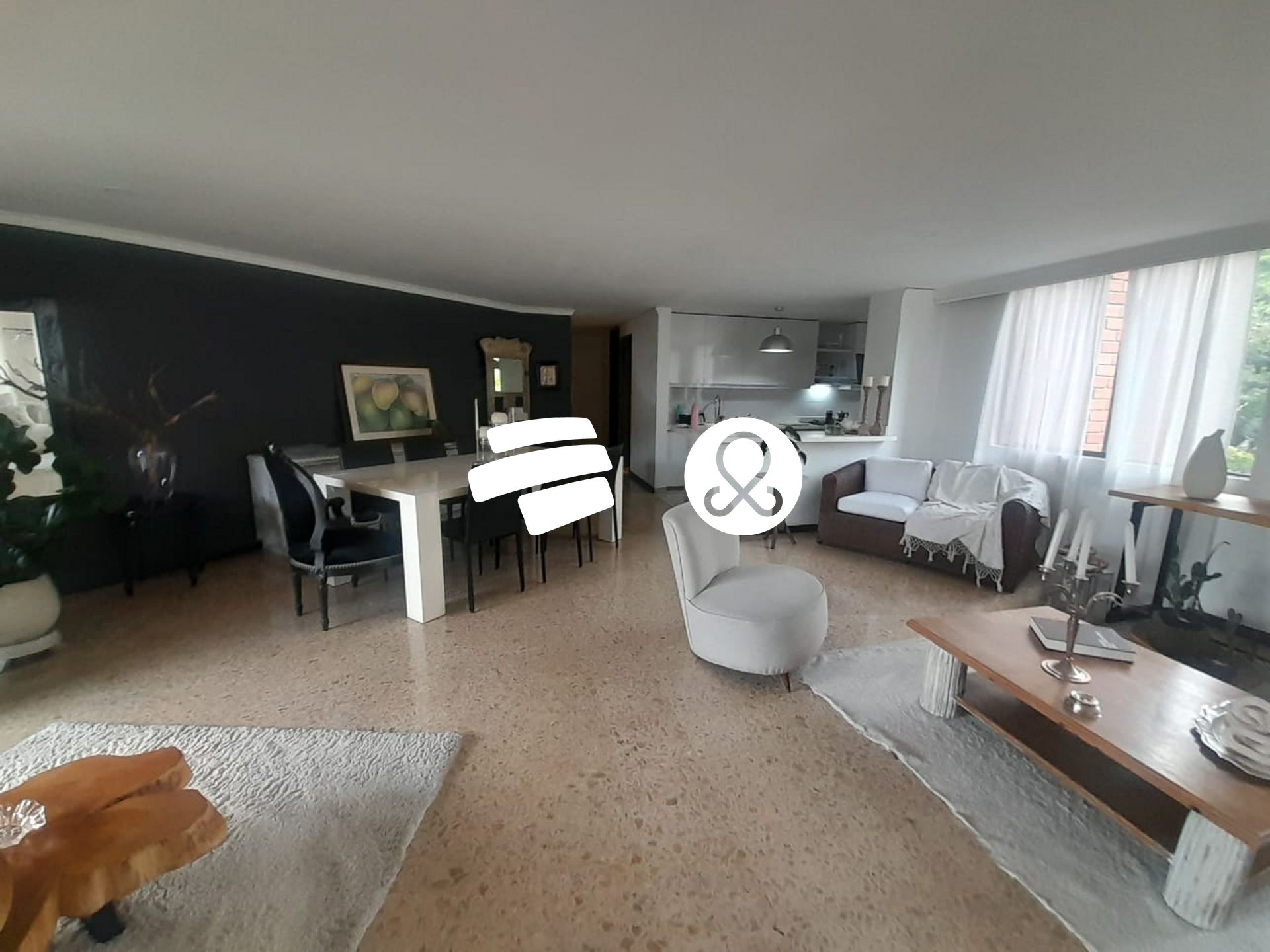 Apartment for sale in El Poblado, Medellín 4